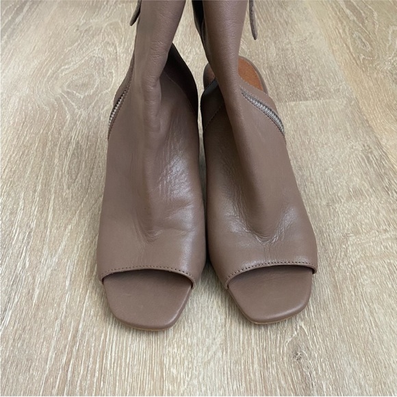 Topshop Home Ankle‎ Boots - Picture 5 of 10